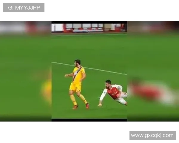 我班的足球明星展现风采与拼搏精神的精彩瞬间 我班的足球明星展现风采与拼搏精神的精彩瞬间