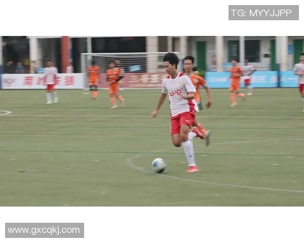 我心目中最喜欢的足球明星及其精彩瞬间分享