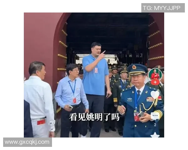 足球明星与姚明的跨界对话分享运动精神与友谊的力量