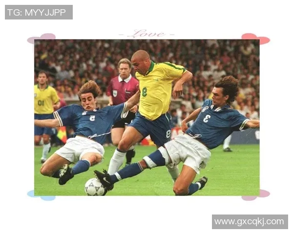 足球明星绑手造型大汇总精彩图片分享让你一览众不同的球场风采