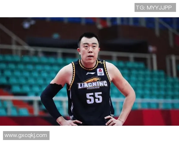 全明星篮球赛聚焦男明星球员精彩表现与背后故事的深度解析